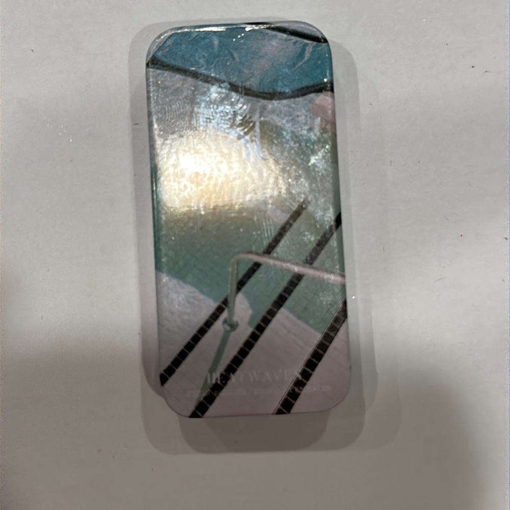 COPY - - New Seint Beauty makeup highlight / contour I color Heatwave